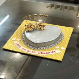 golden cake ideas