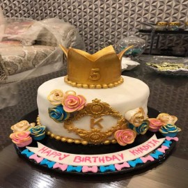 types of crown theme cake