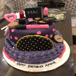 makeup kit cake