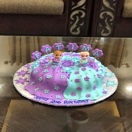 doll basket cake