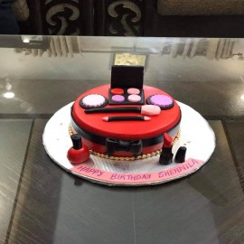 make up cake design